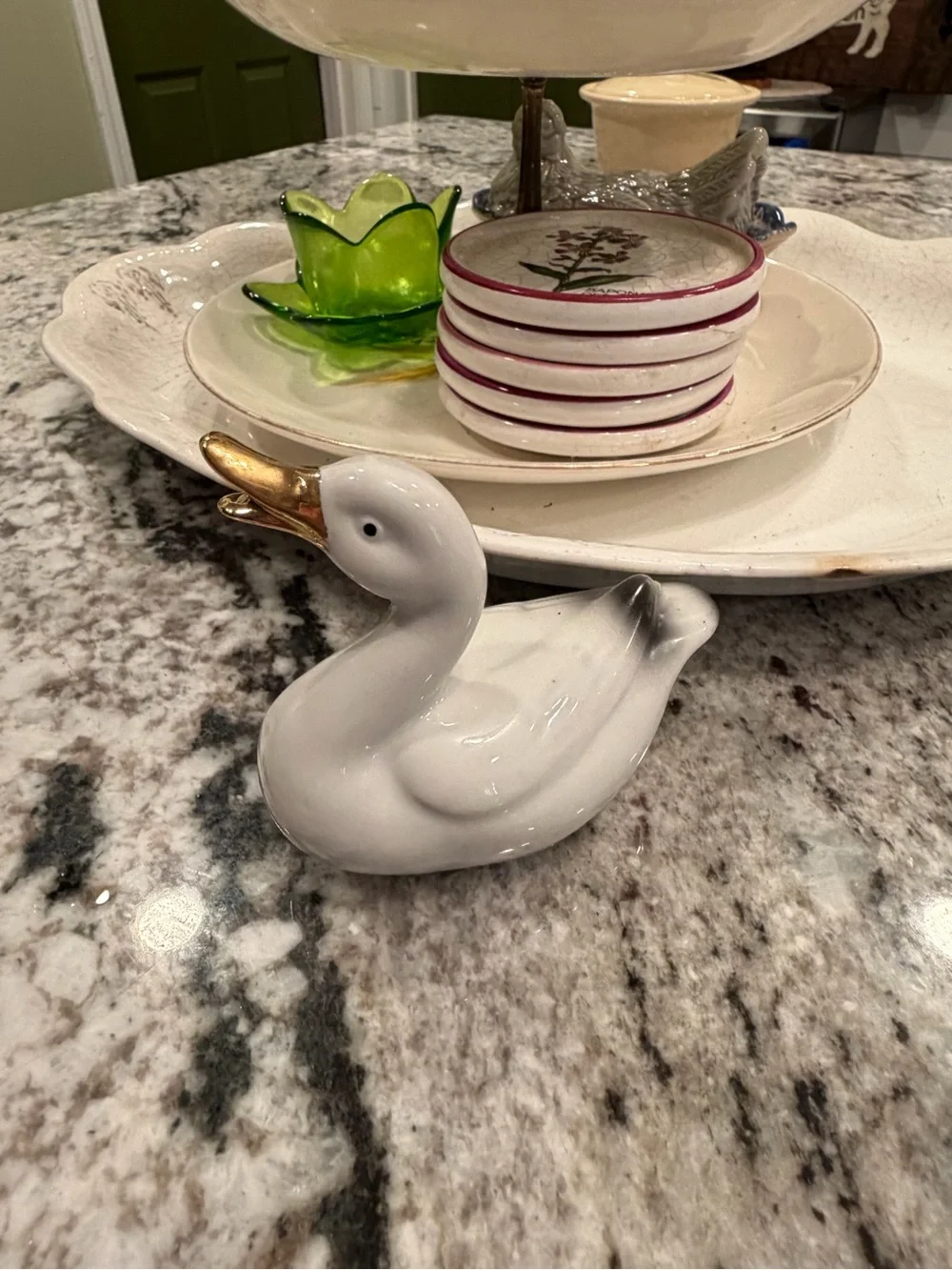 White Ceramic Duck Figurine with Gold Beak - Decorative Home Dining Accent